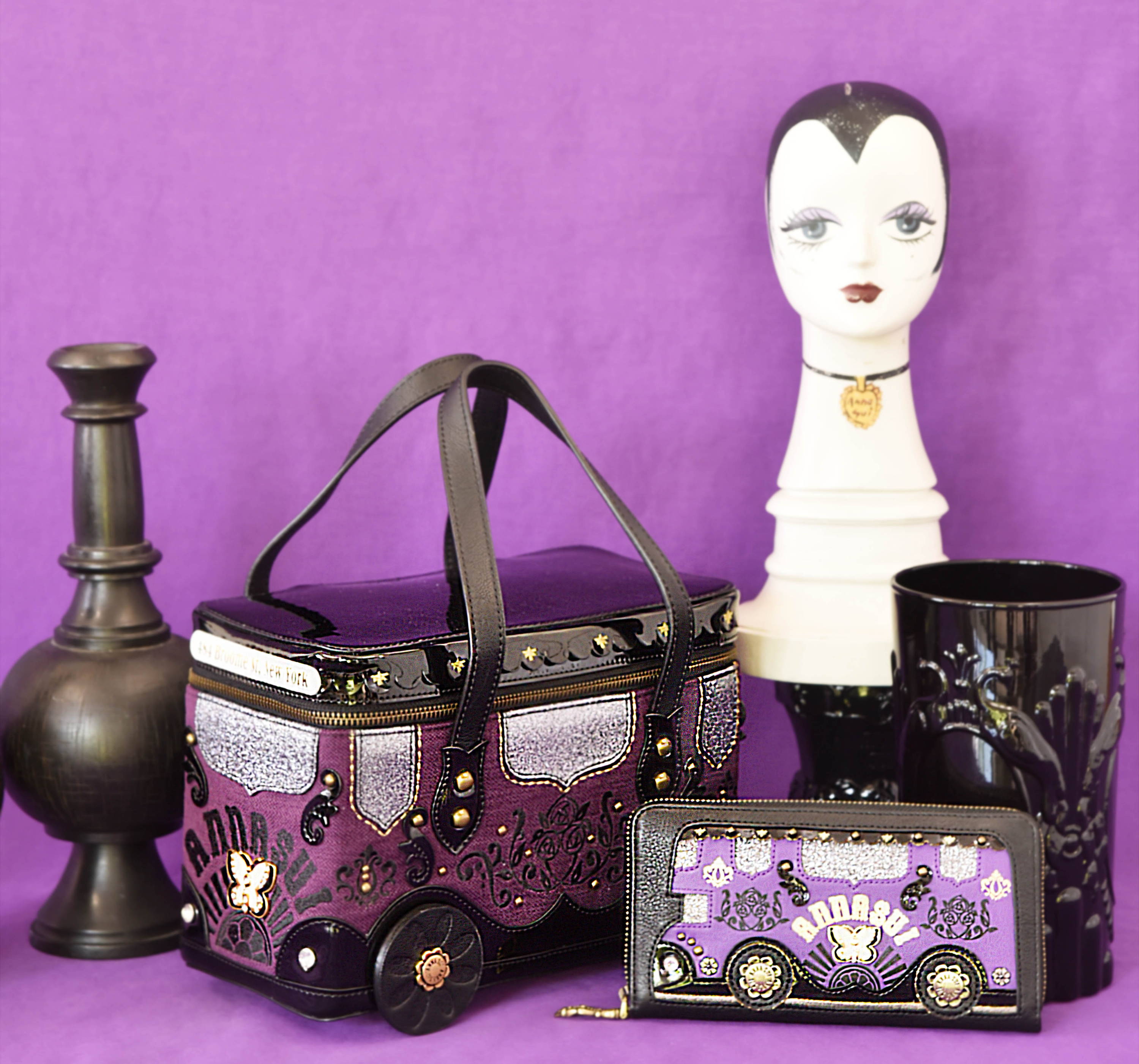 【美品】アナスイ ANNA SUI ベルサイユのばら クラッチバッグ Bags – ANNA SUI NYC